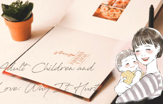 アダルトチルドレンの女性と幼少期を象徴する子どものイラスト、アルバムと観葉植物の写真